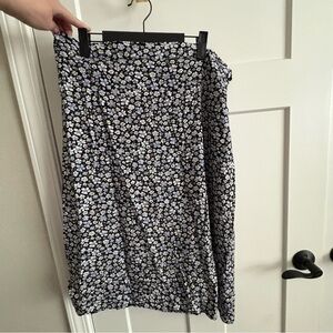 Ladies, XL, floral skirt. School, Teacher, dressing, casual same next day ship.